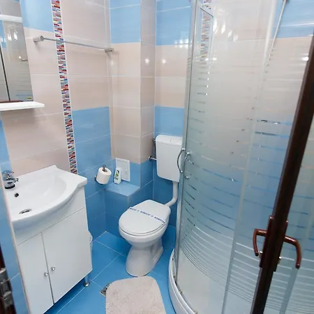 De Inchiriat Sandra 3* Костинешти