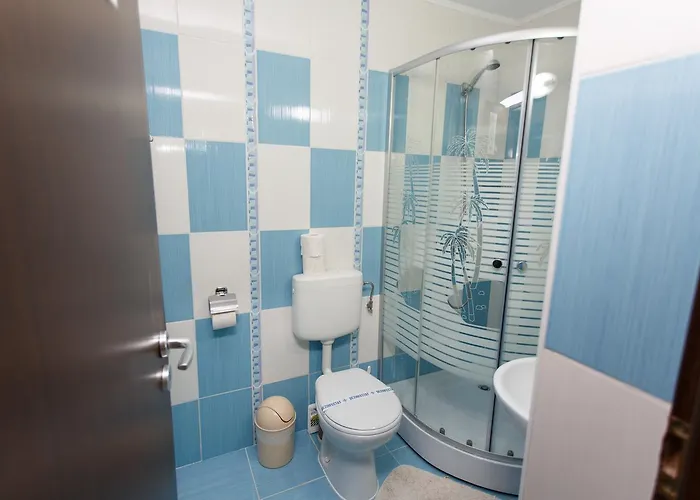 招待所 De Inchiriat Sandra