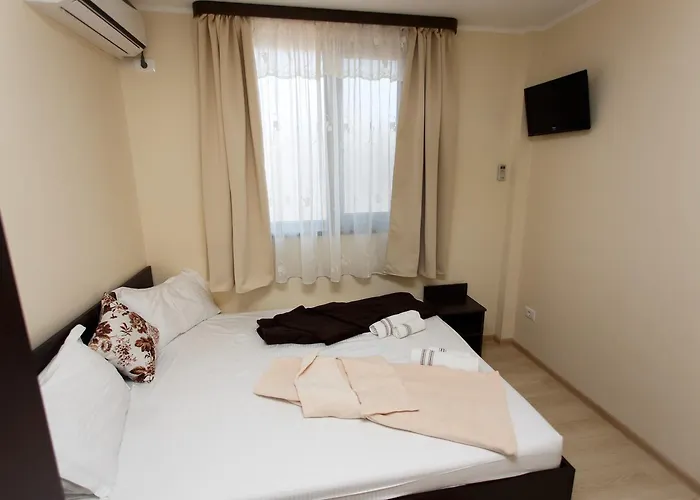 De Inchiriat Sandra 招待所