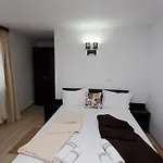Guest house De Inchiriat Sandra Costinesti