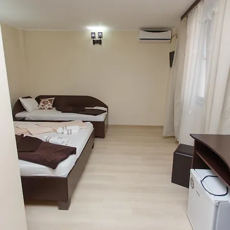 Pensiune De Inchiriat Sandra