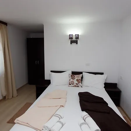 Pensiune De Inchiriat Sandra Costineşti