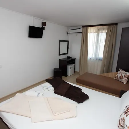 De Inchiriat Sandra Costineşti