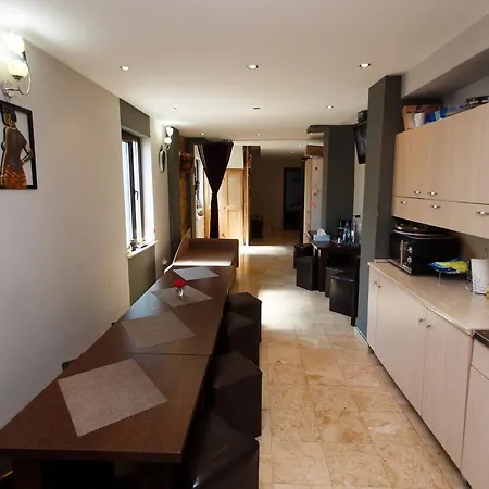 Pensiune De Inchiriat Sandra 3*