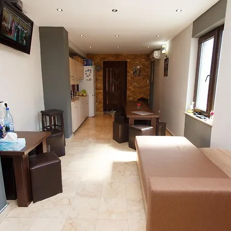 De Inchiriat Sandra Pensiune