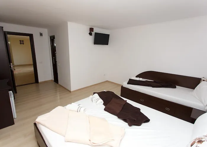 De Inchiriat Sandra Pensiune